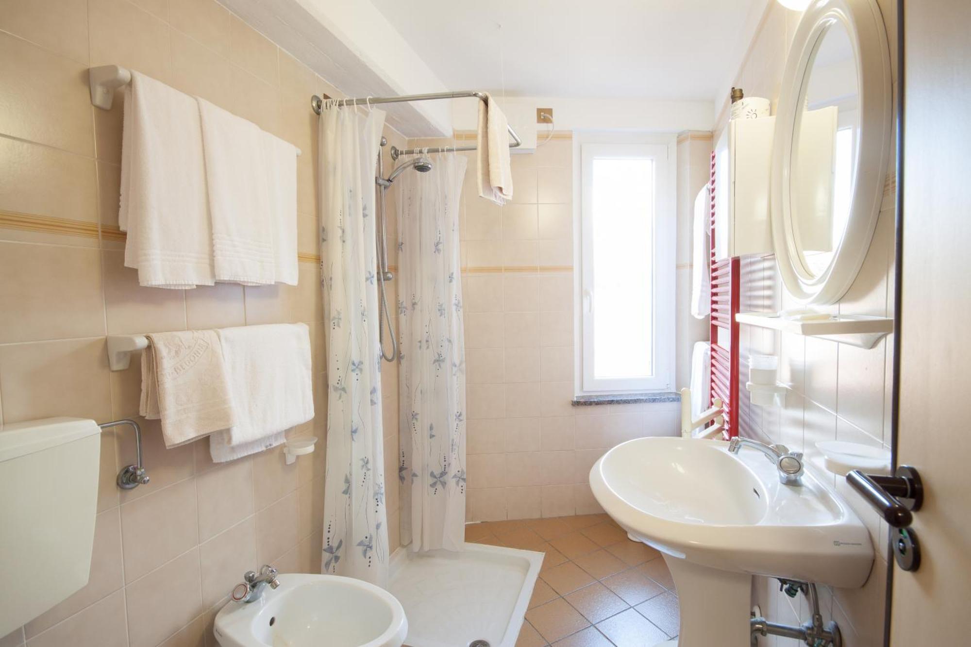 Hotel San Marco Bedonia Стая снимка